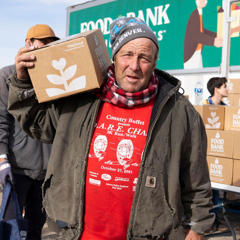 Ron-with-food-box.jpg